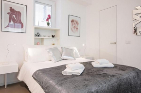 White Suite Trastevere - TopCollection